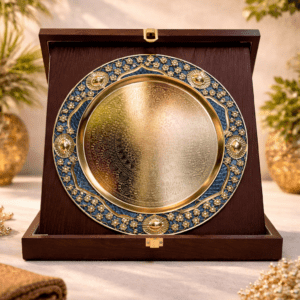 চায়না উডেন বক্স এন্ড মেটাল প্লেট ক্রেস্ট